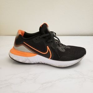 Nike Renew Run
